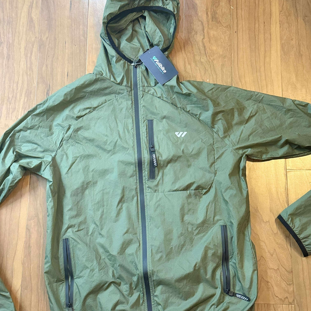 Olive Green Lightweight Windbreaker with Adjustable Cuffs